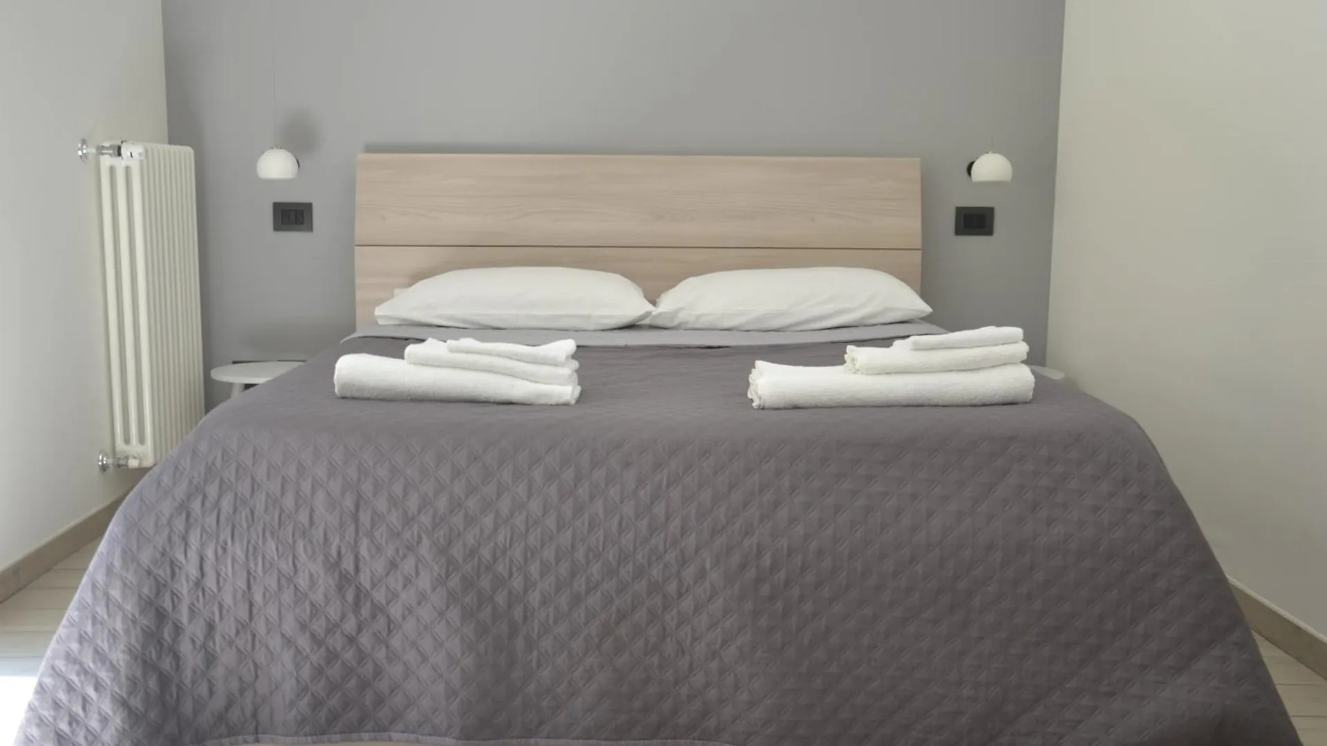Cantaria Apartments Argegno - Lakeview Terrace & Pool